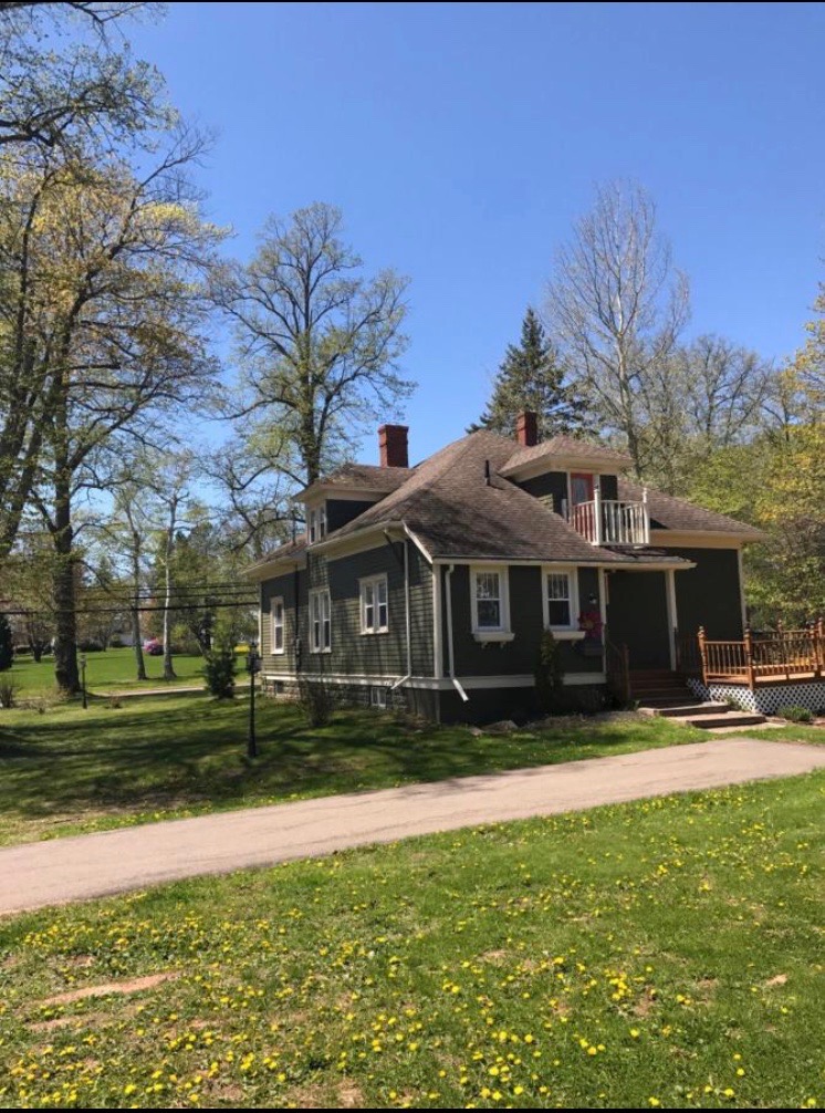 Mt Edward Road, Charlottetown, Prince Edward Island  C1A 5S3 - Photo 15 - RP7274857004