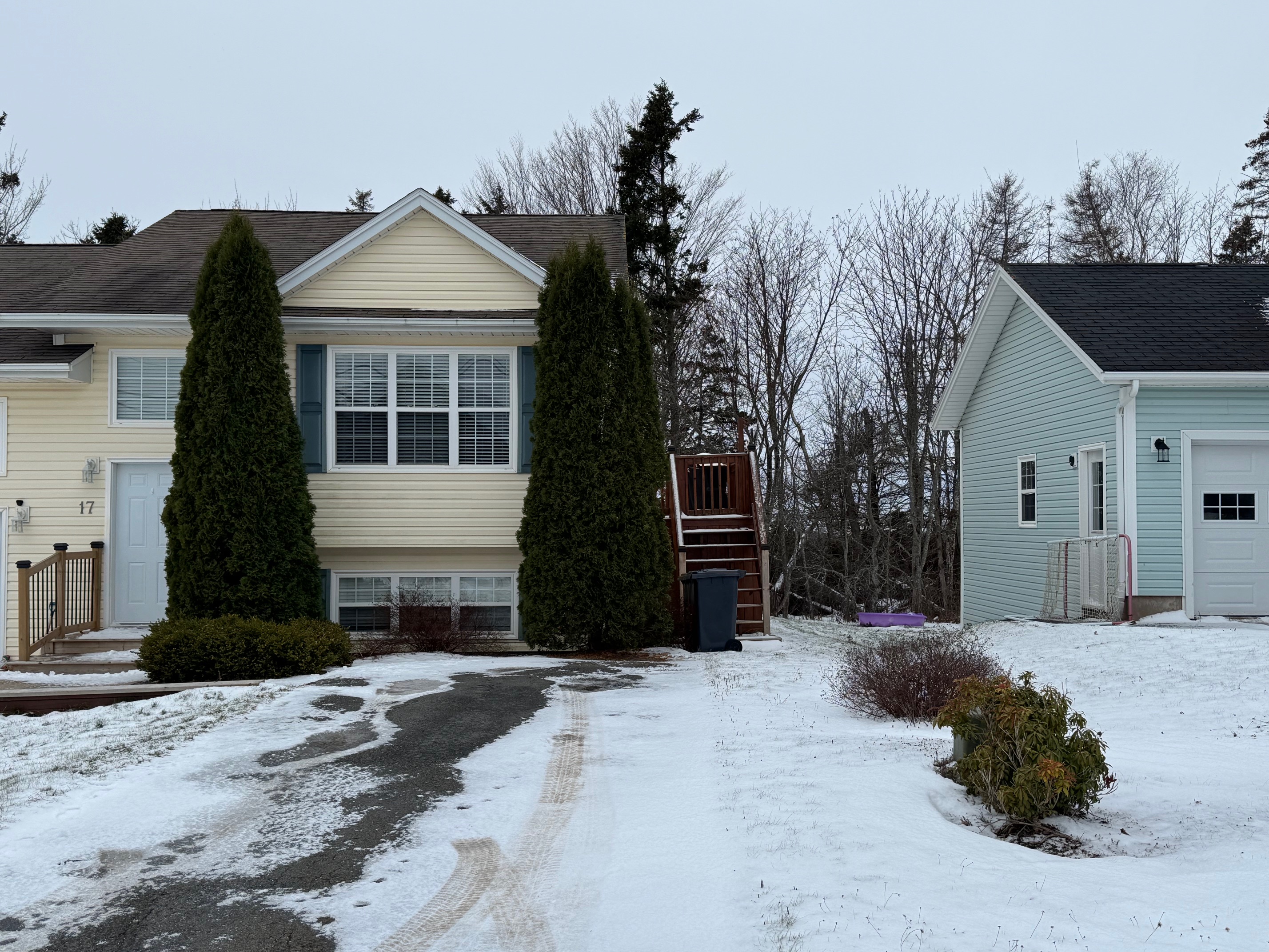 17 Alderwood Drive, Charlottetown, Prince Edward Island   - Photo 2 - RP2728408033